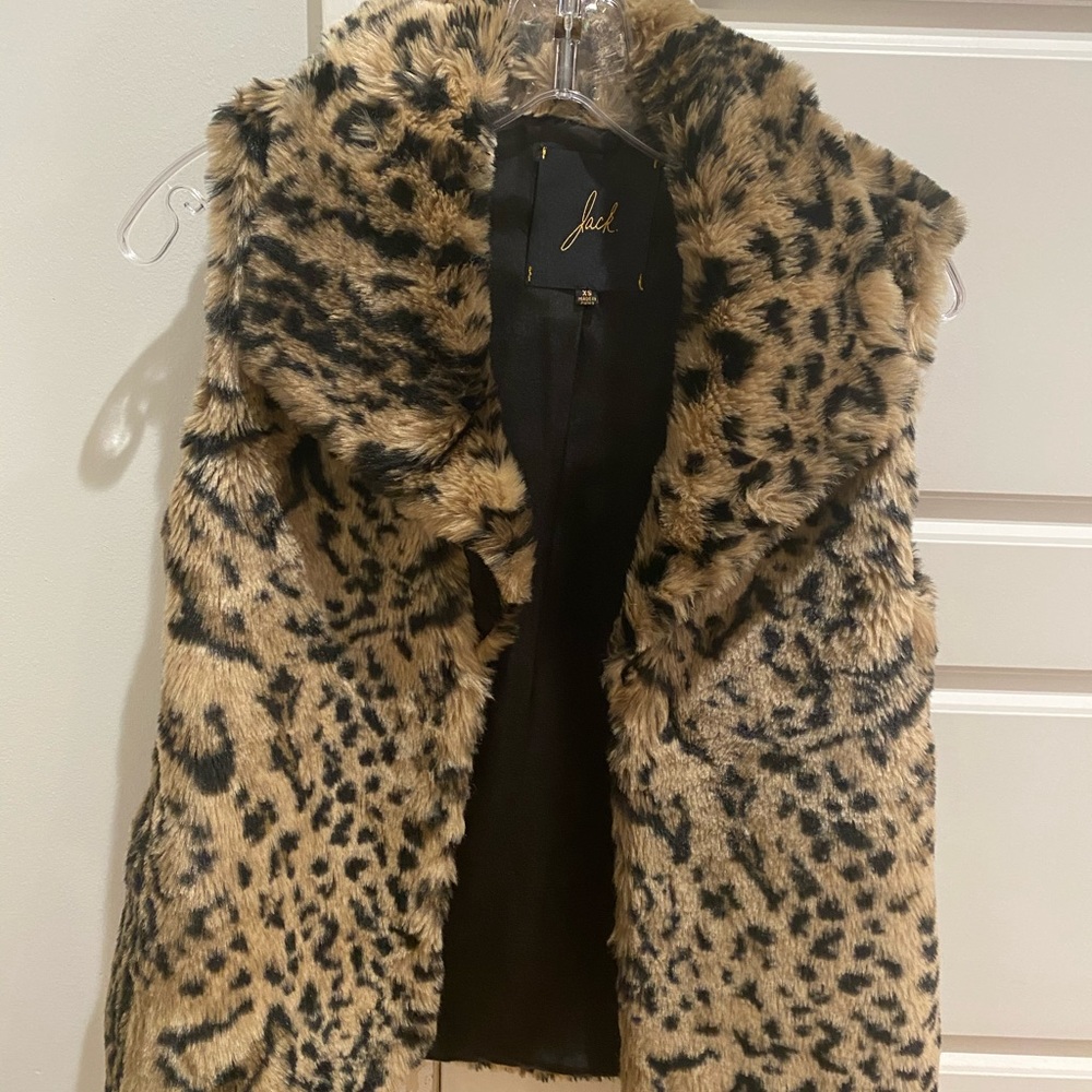 Jack cheetah faux fur vest